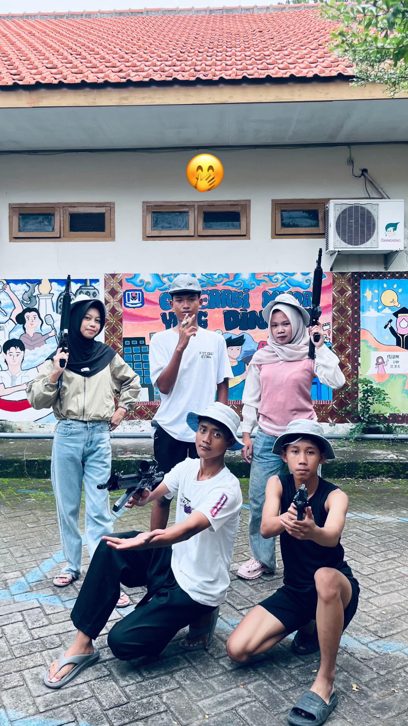 @X8🪐