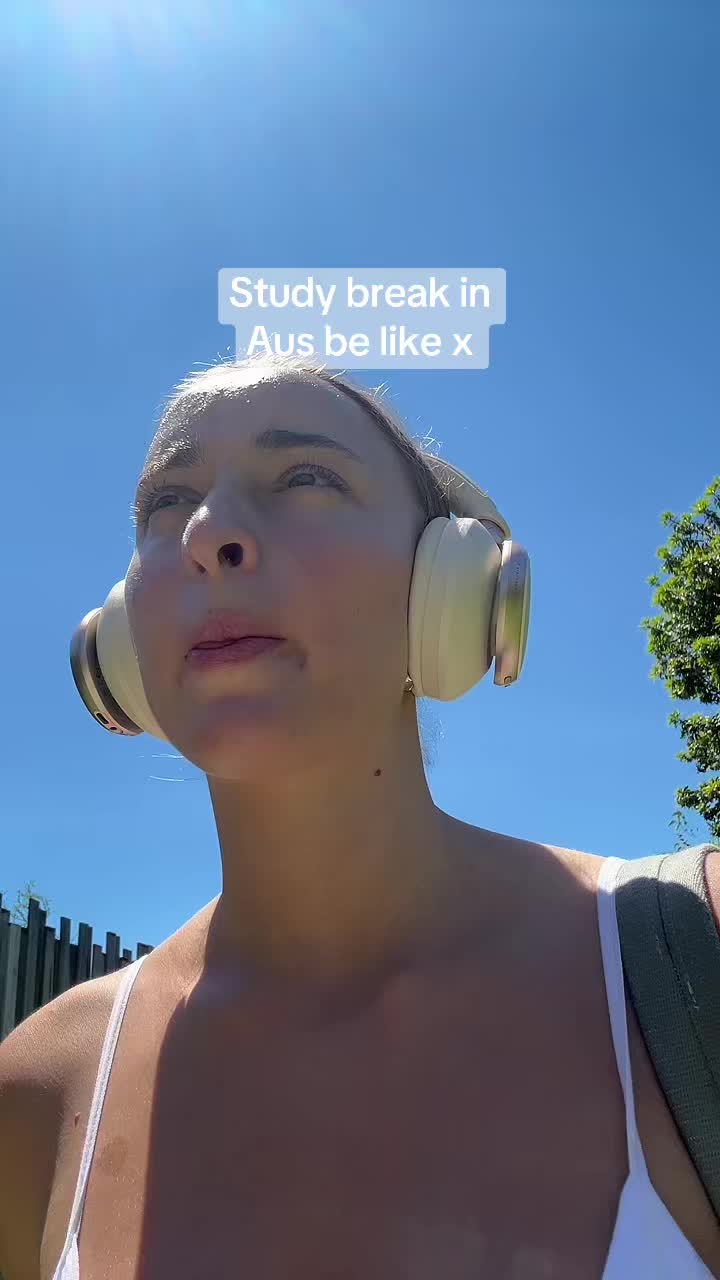 @Livx2