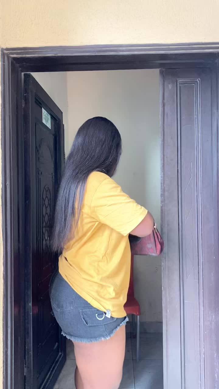 @QueenTari