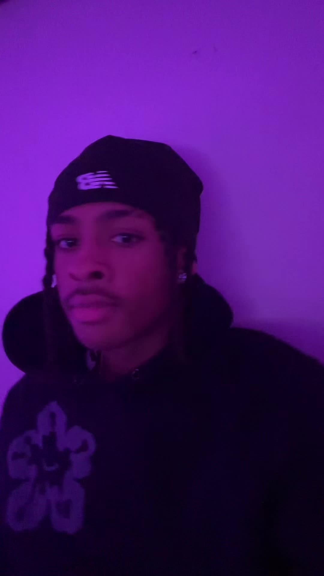 @𝒫𝓎𝓉𝓃(&not;_&not;)🌠