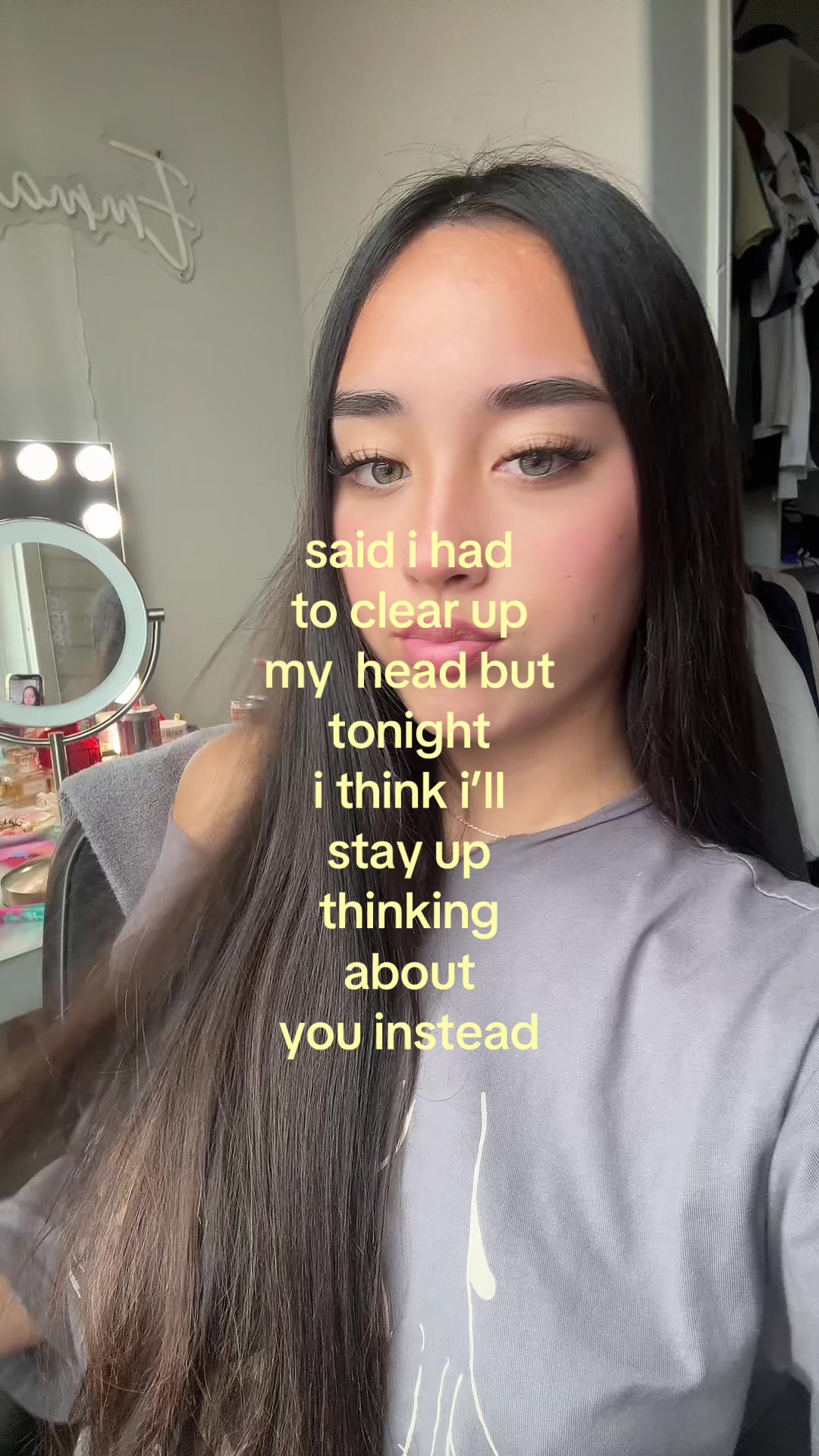 @🤫