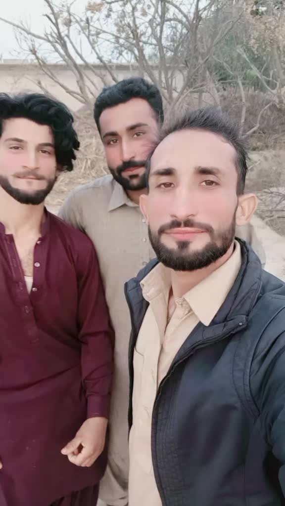 @Waris Roungha