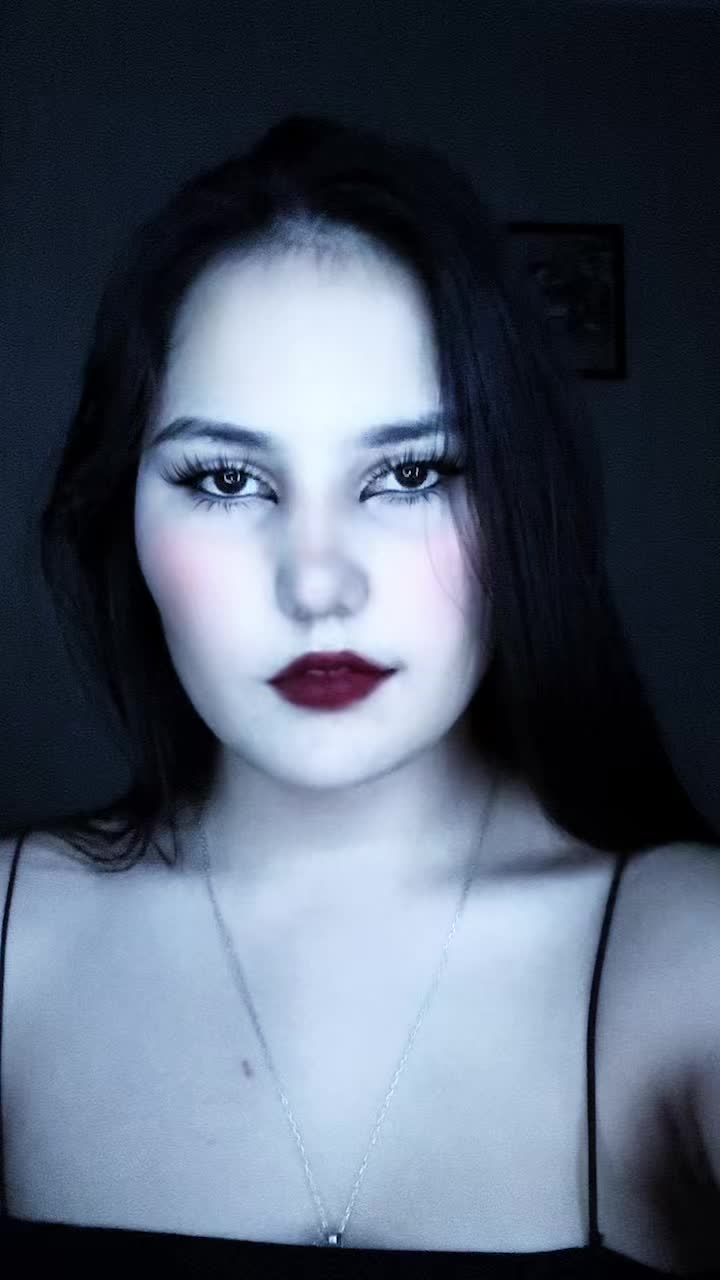 @𝓒𝓪𝓻𝓻𝓲𝓮 𝓣𝓪𝔂𝓵𝓸𝓻