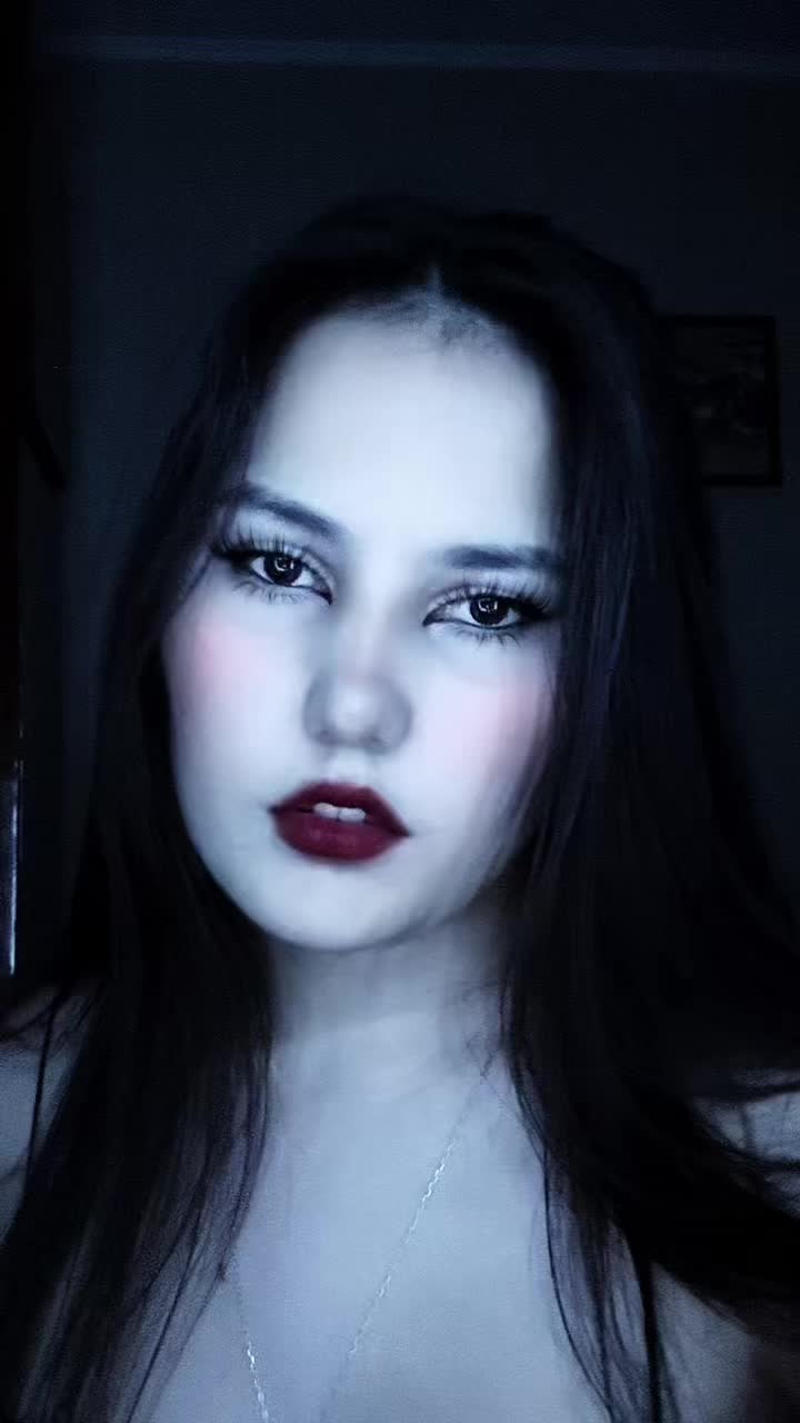 @𝓒𝓪𝓻𝓻𝓲𝓮 𝓣𝓪𝔂𝓵𝓸𝓻
