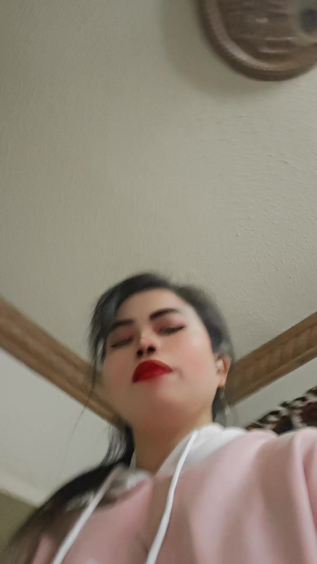@sabrina