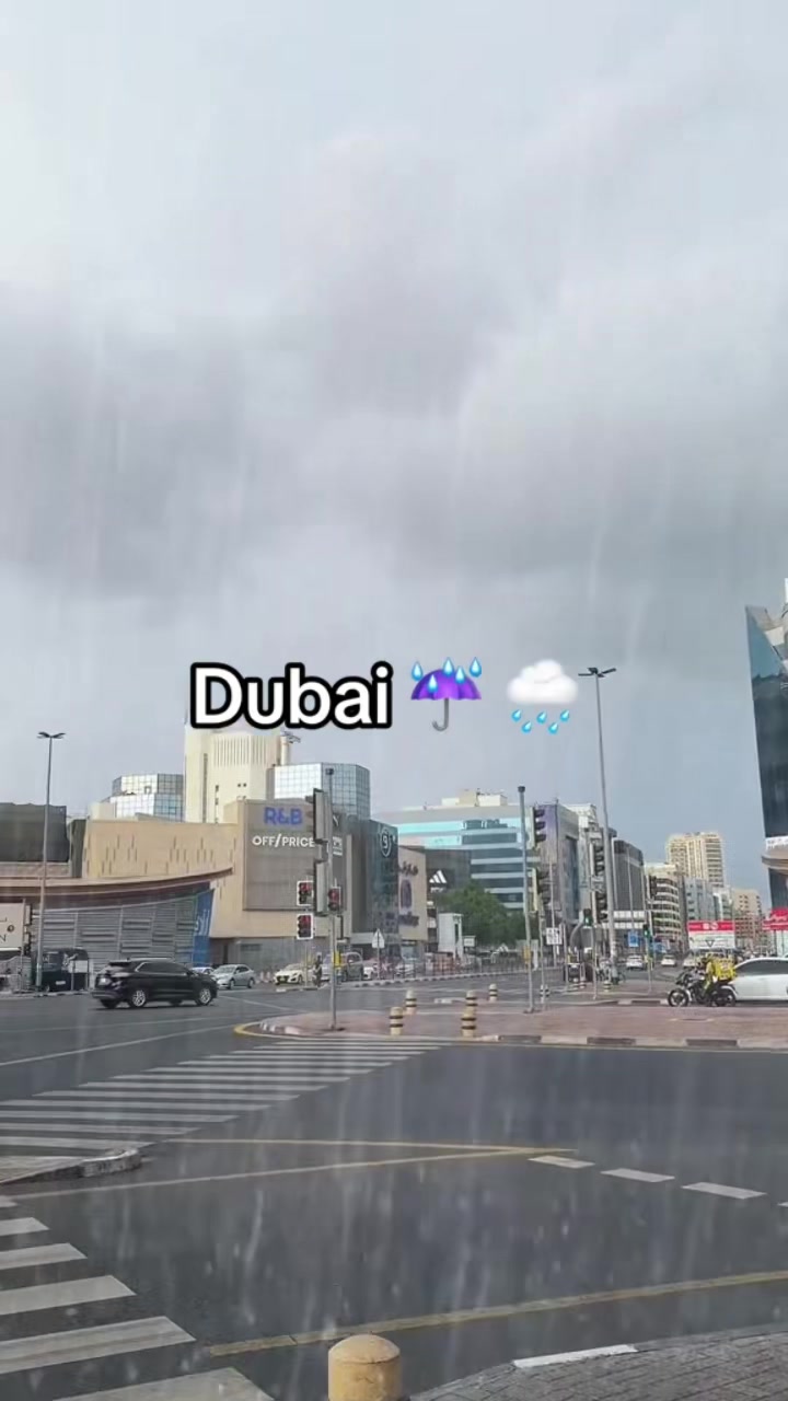 @dubai family🇰🇼🥰