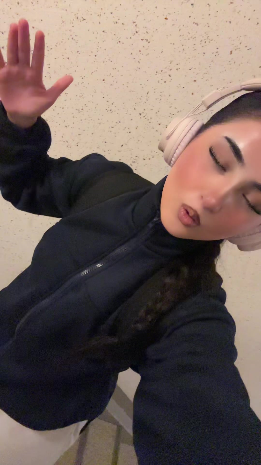 @sido 🦚