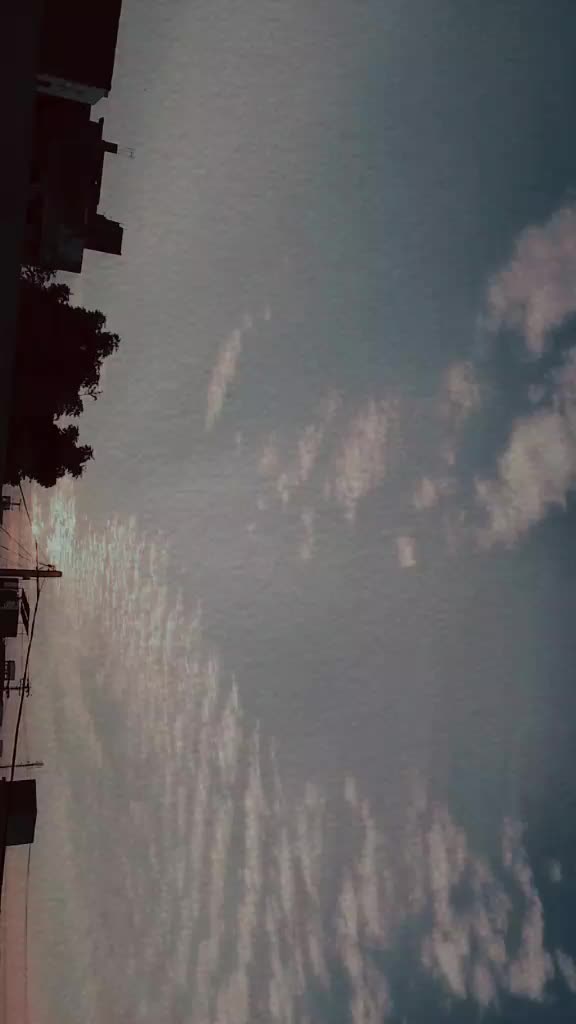 @R💫