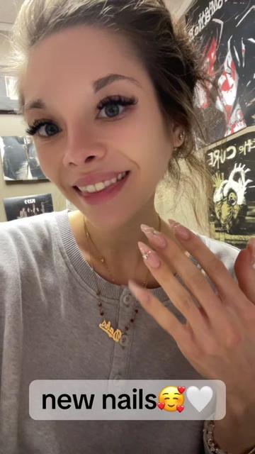 @elsa😋