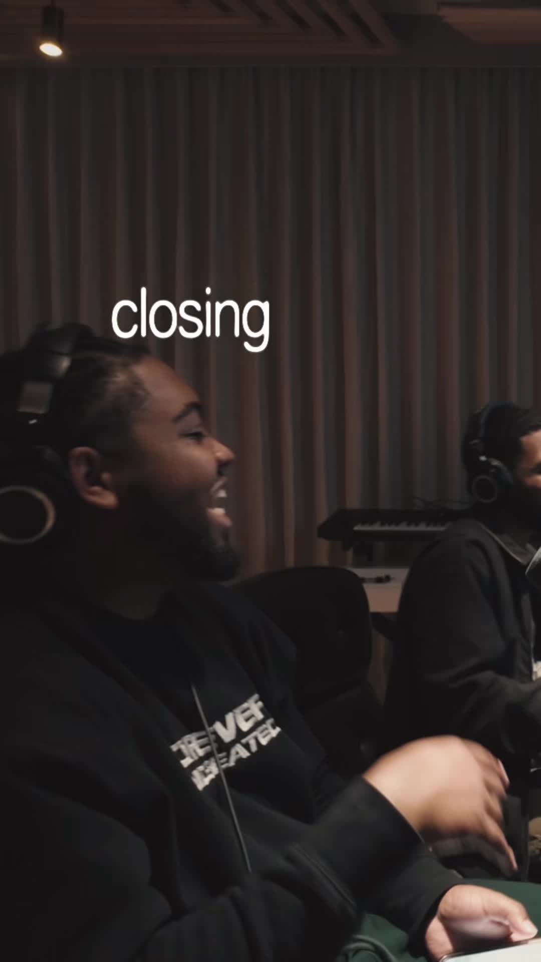 Thomas Austin (@officialthomasaustin) - Urlebird