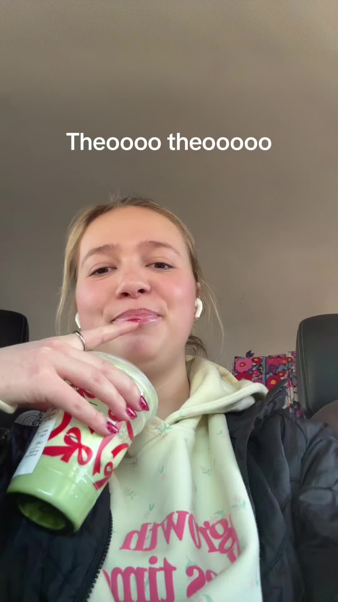 @Av🤸&zwj;♀️