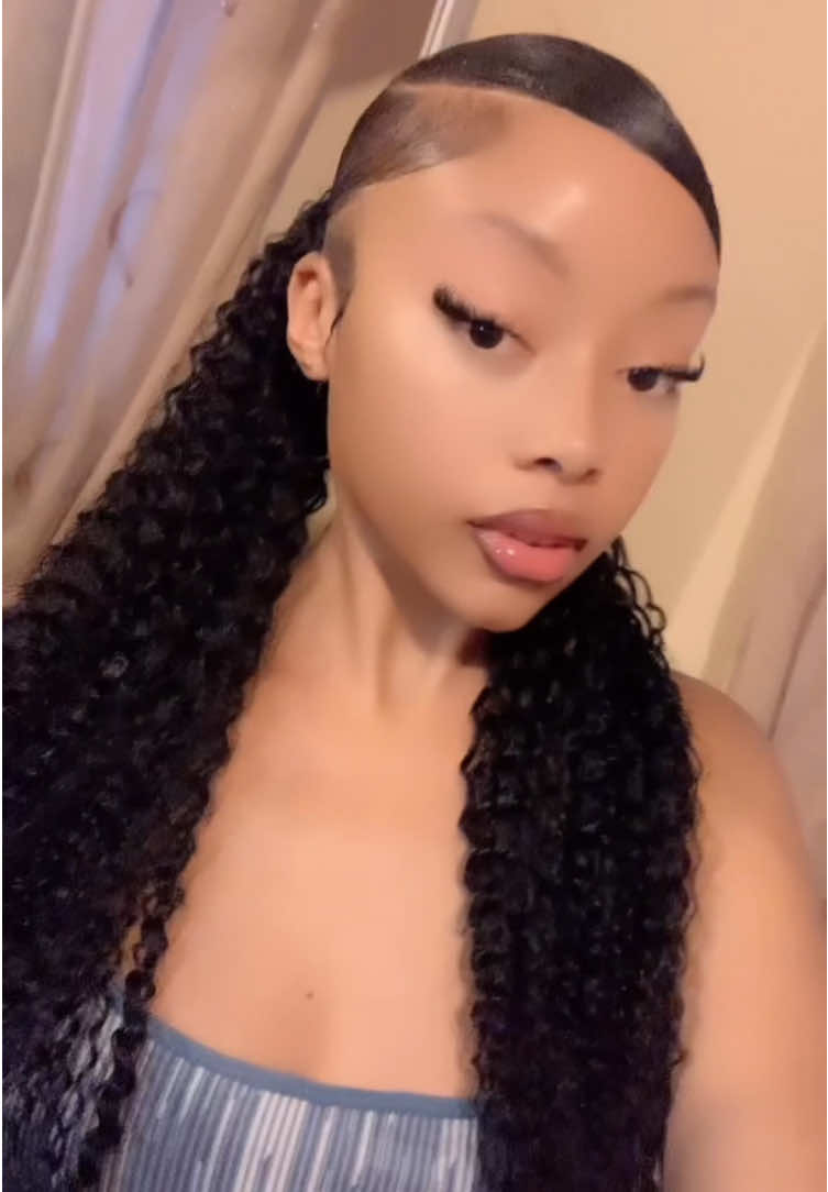 @𝒜𝓇𝒾𝑒𝓁𝓁𝒶💕