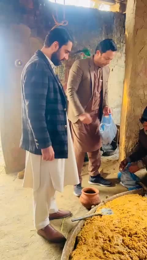 @Malik Riaz_