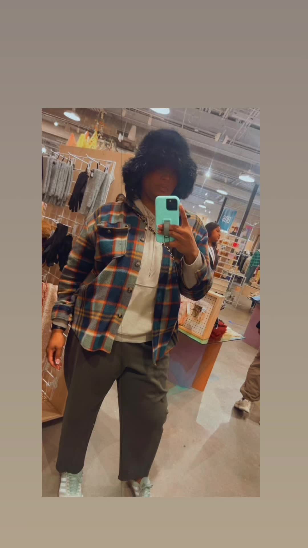 @maebaeee