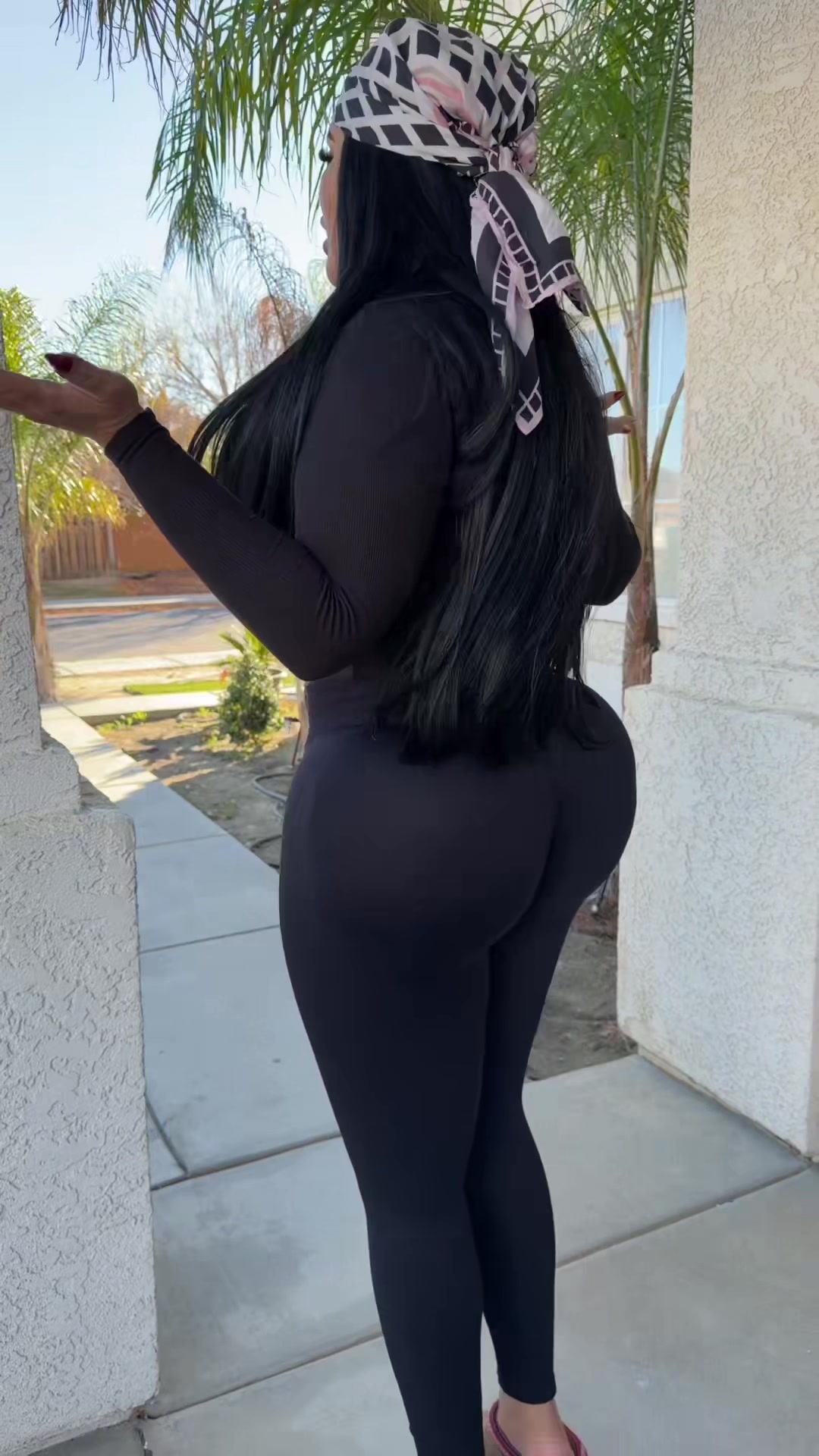 @LeDollSteph