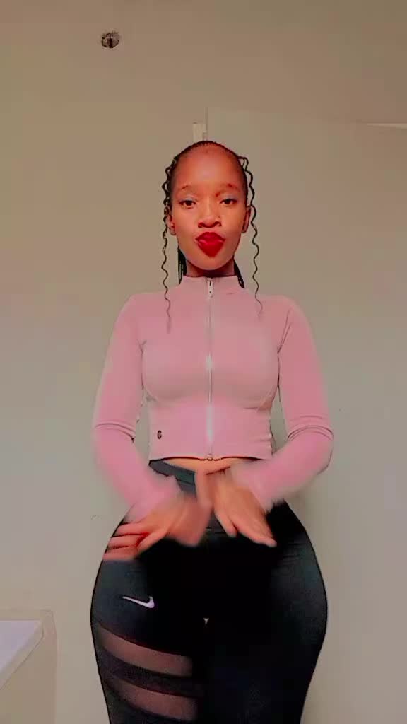 @❣️Tumi Mofokeng🐇