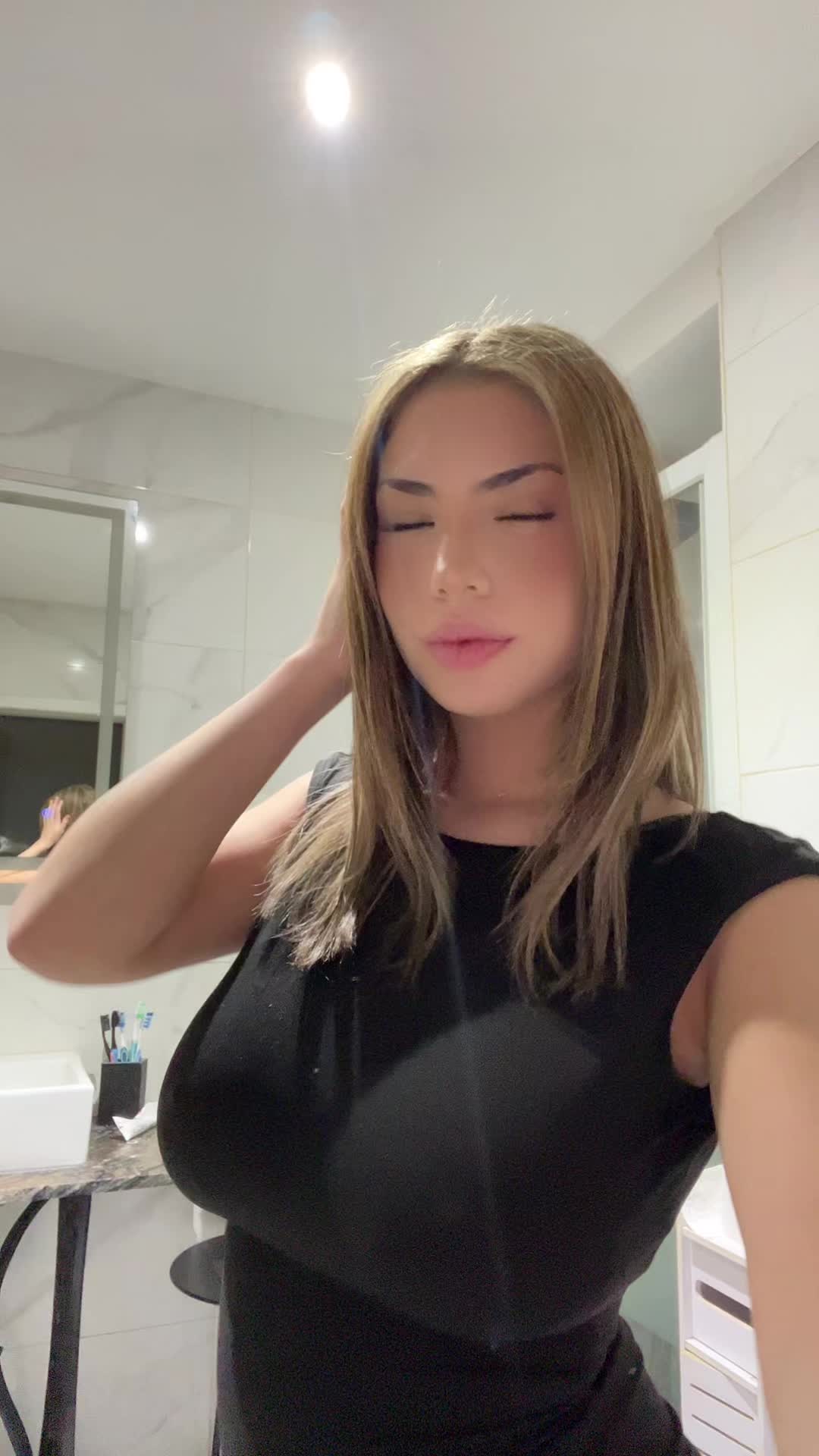 @lauraalguaciiil