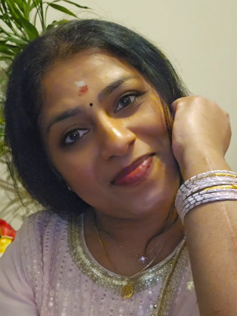 @🌺Akshaya🌙