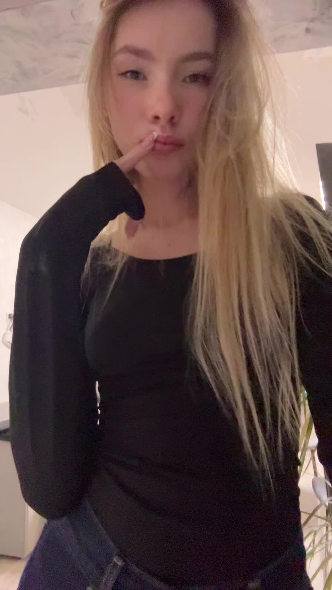 @🦇