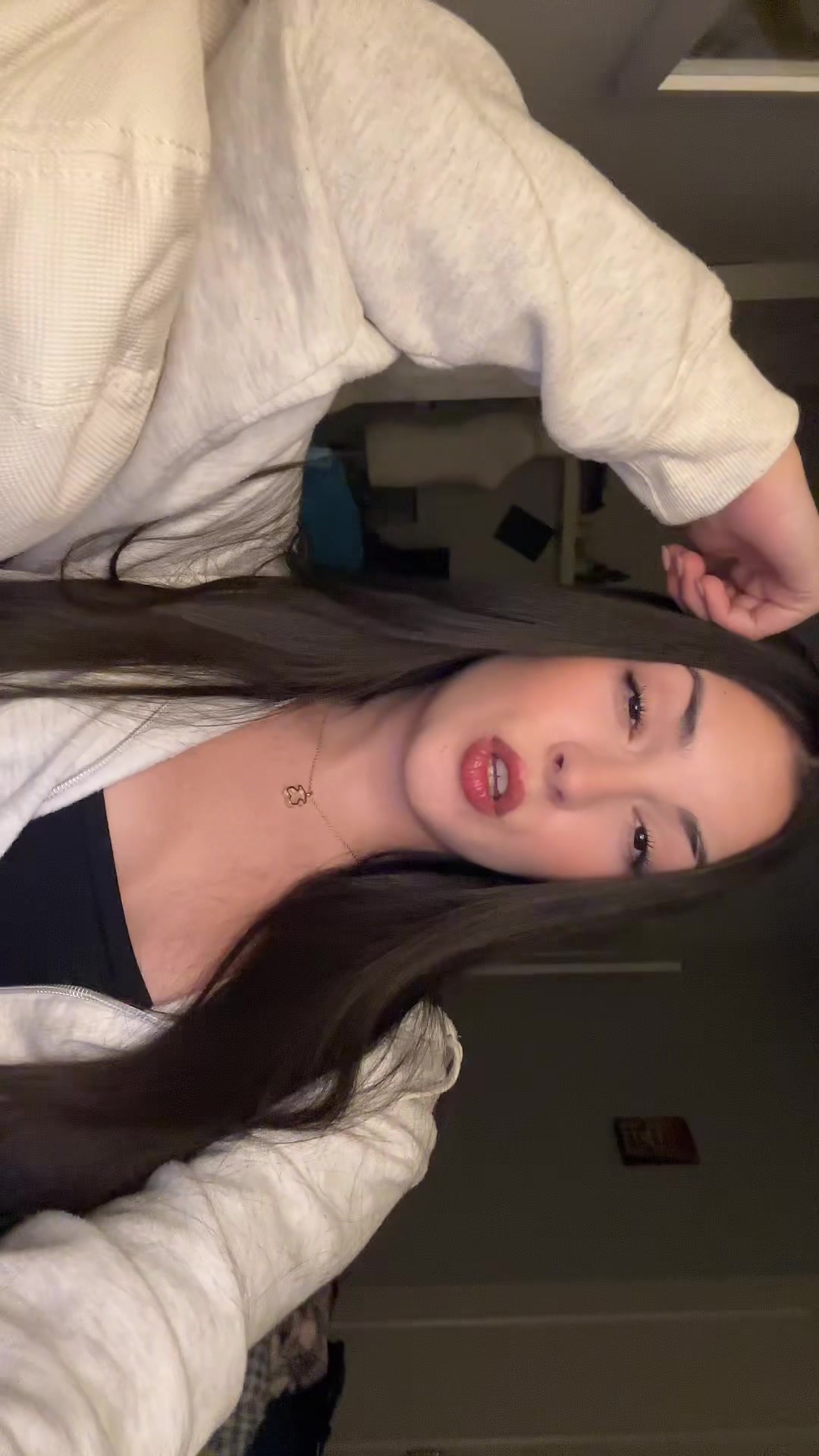 @Claclaclaux