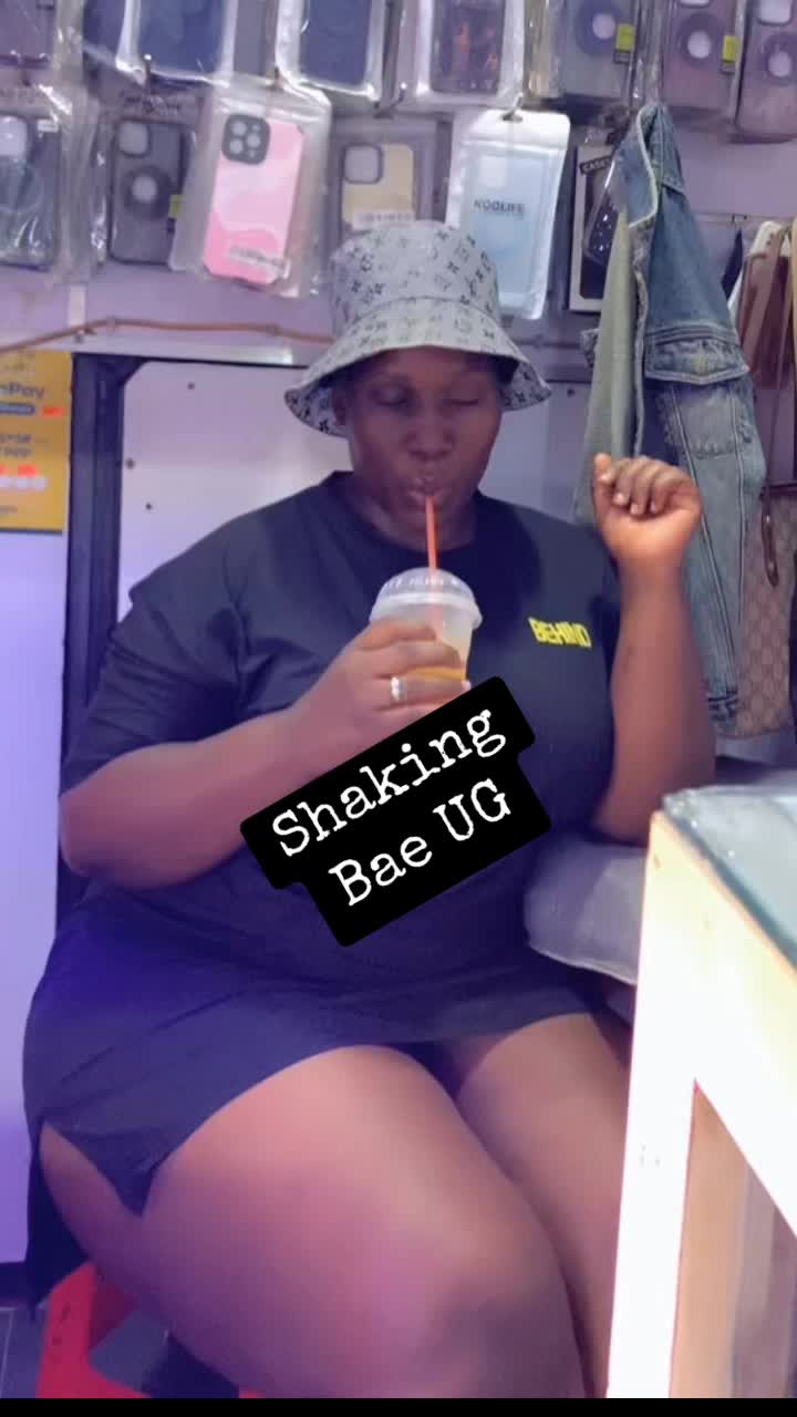@Miss curvy 🥰