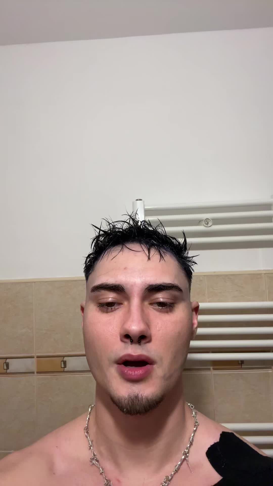 @motescuu