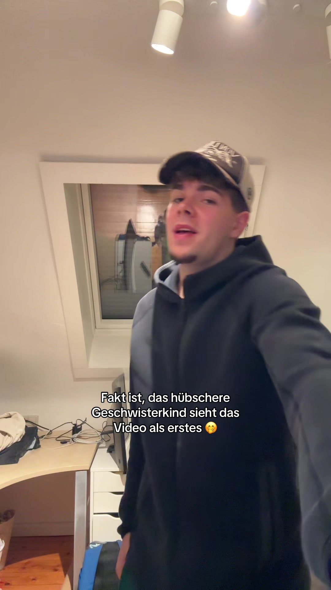 @Jannik📲