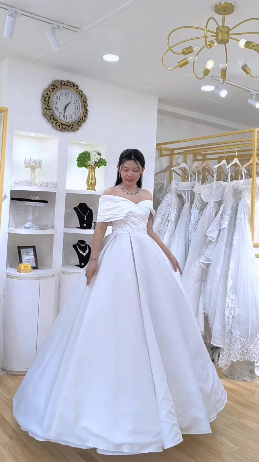 @MY EVERYTHING - WEDDING DRESS