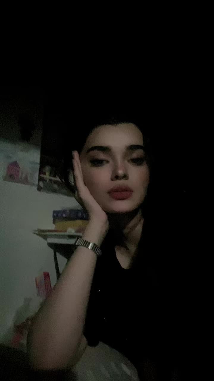 @E L I S🧚🏻&zwj;♀️