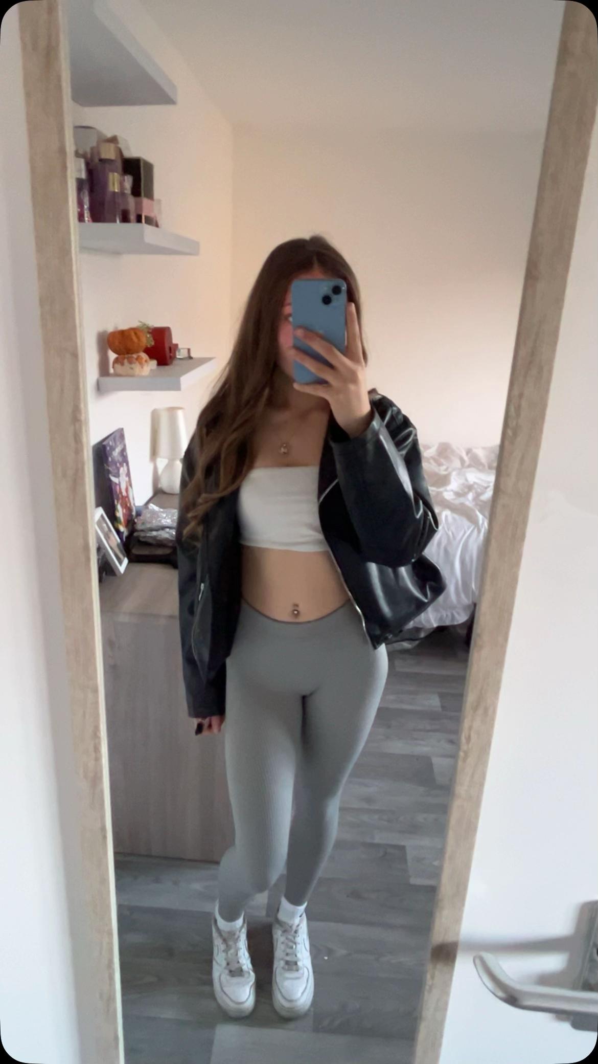 @Chloe_corbett