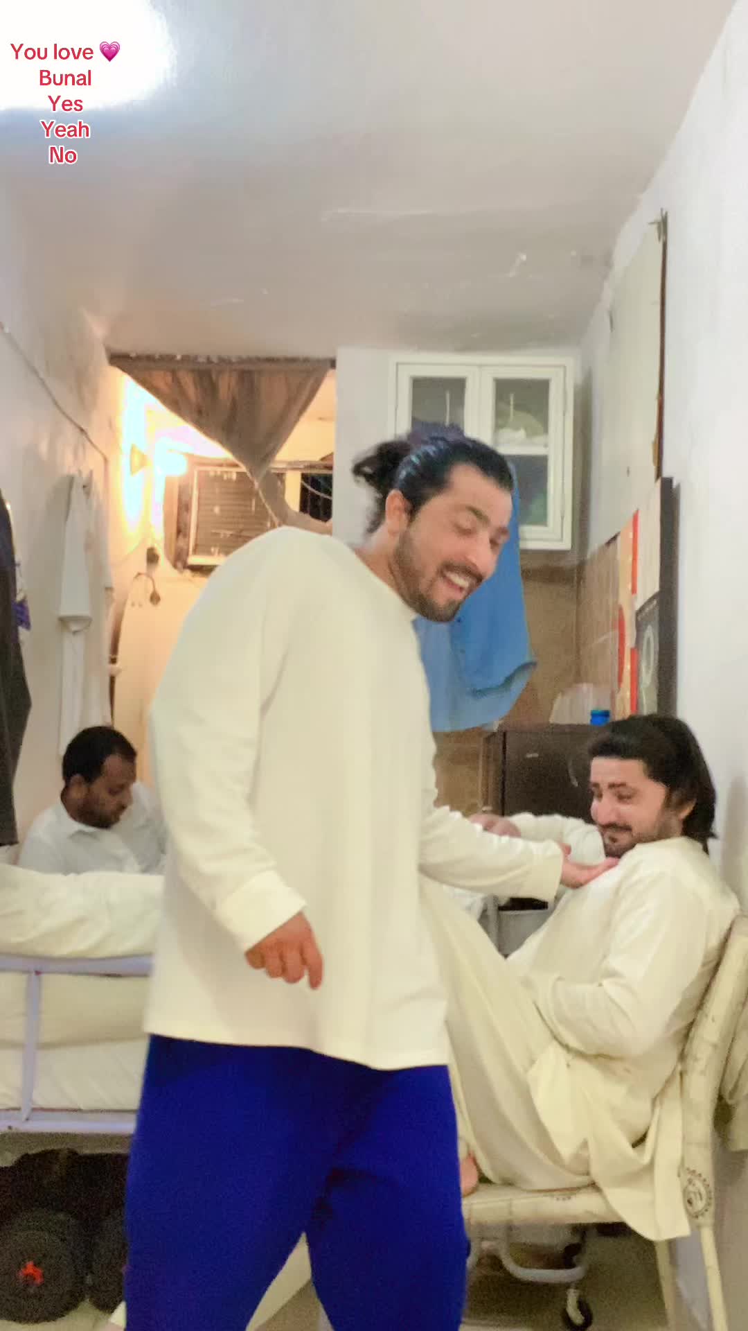 @123shanuqureshi