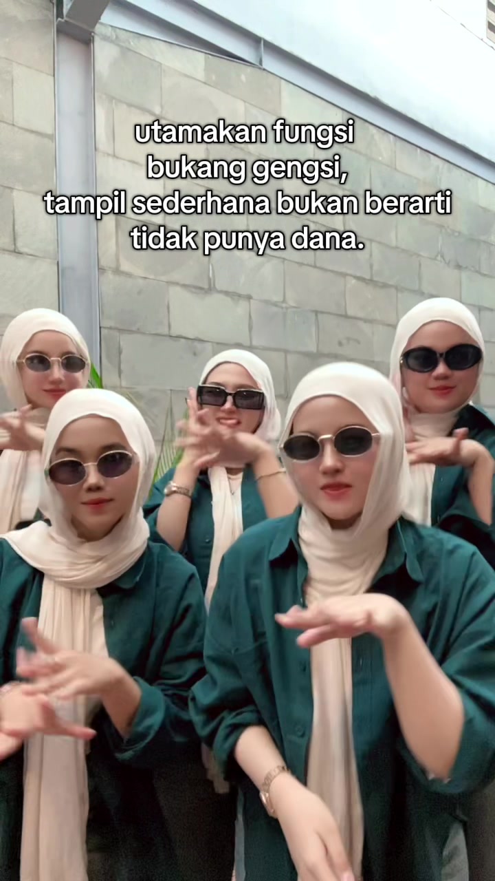 @Specialist Baju Wanita No 1