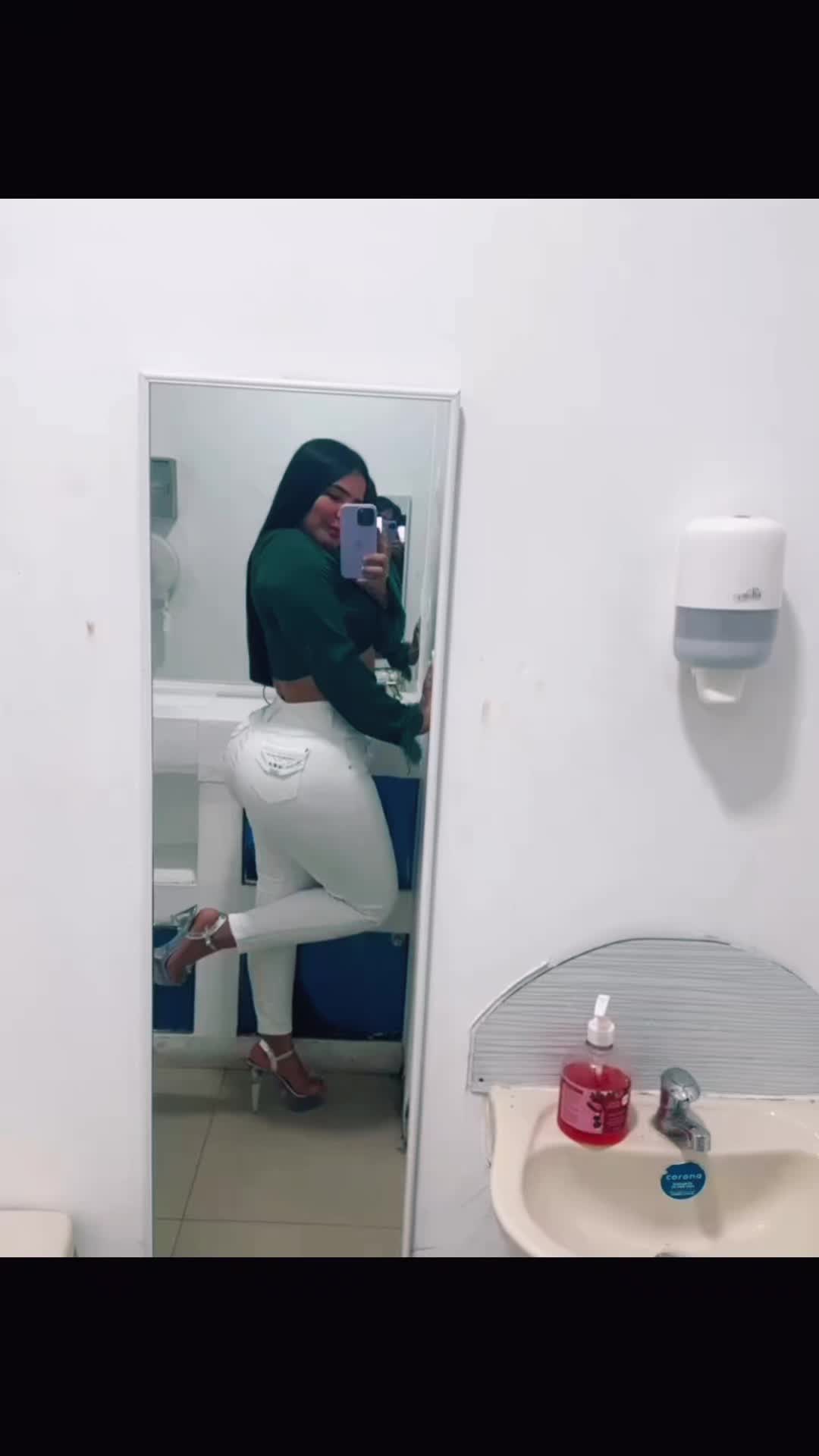 @Mayerli