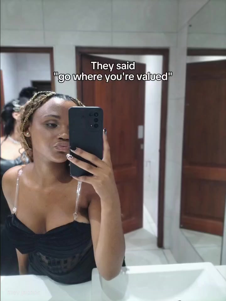 @Theola Jacobs💋