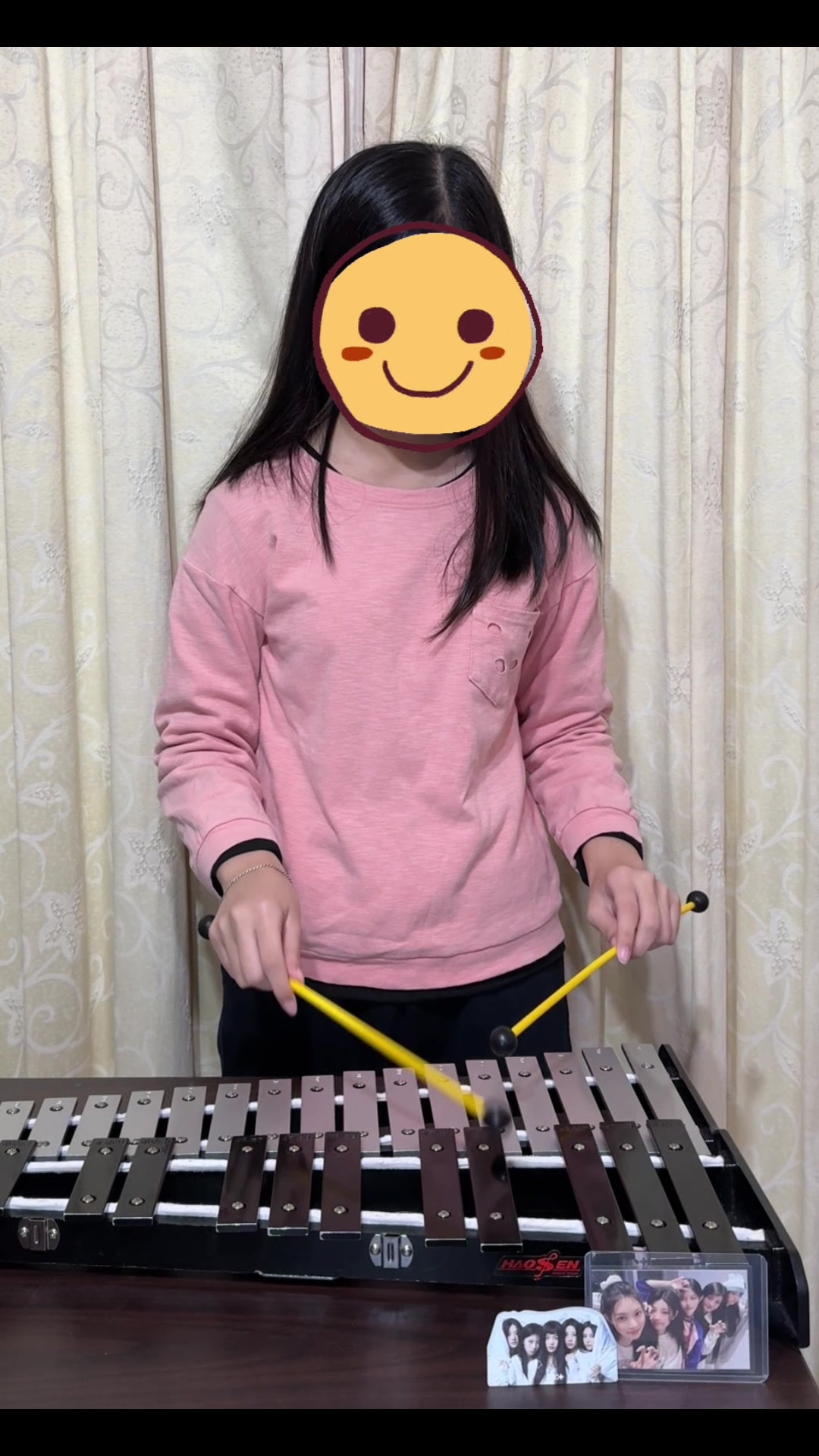 @yN