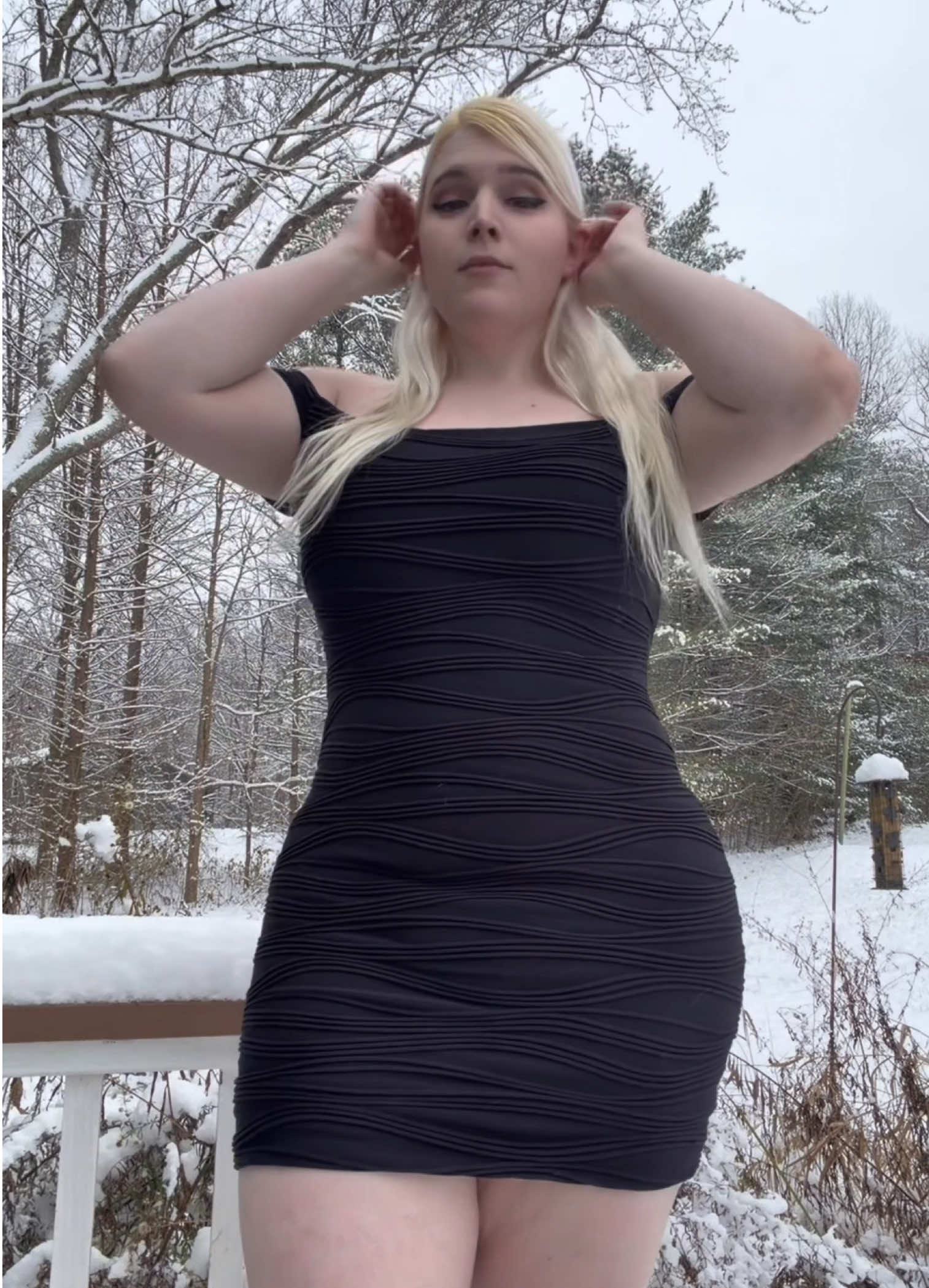 Amanda Rae (@realamandarae) - Urlebird