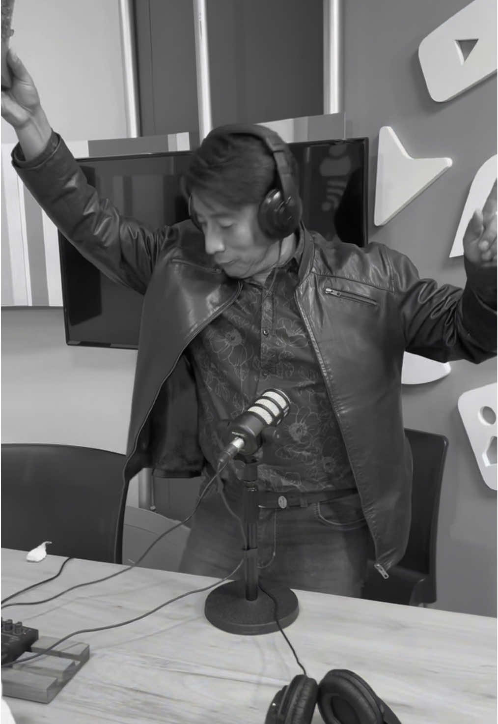 @UNJu Tv