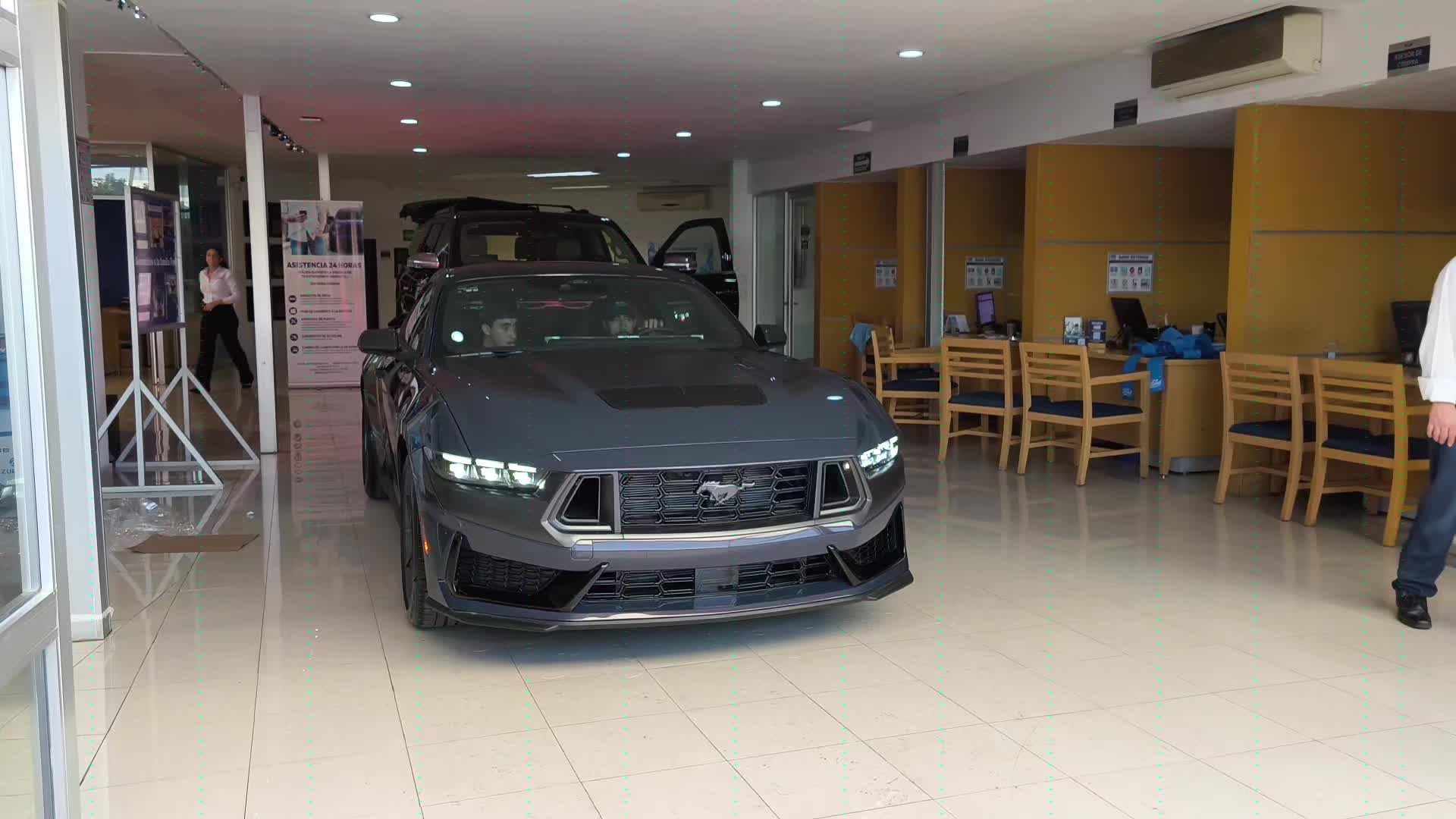 @ASESOR DE VENTAS FORD