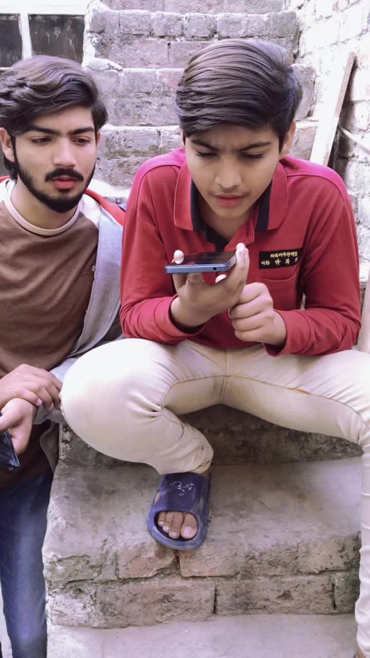 @cute bacha