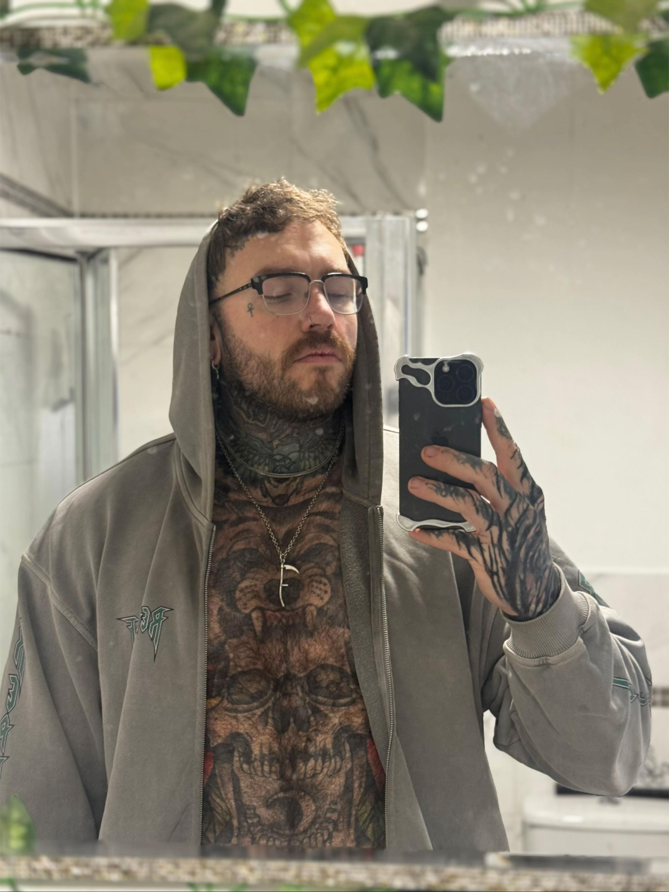 @𝕭𝖊𝖓𝖘𝕭𝖎𝖌𝖙𝖎𝖒𝖊🥀