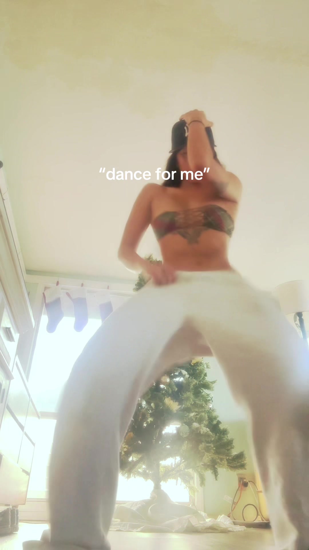 @𝖆𝖑𝖆𝖓𝖆