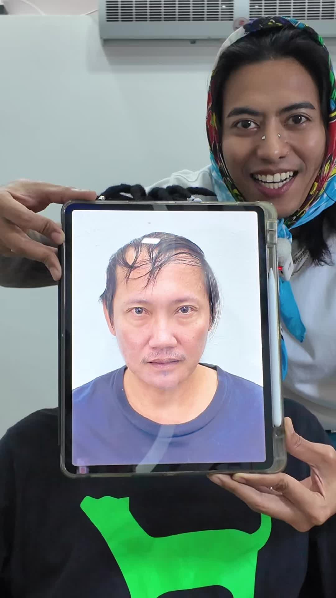 @ยูเรียส 21-AK
