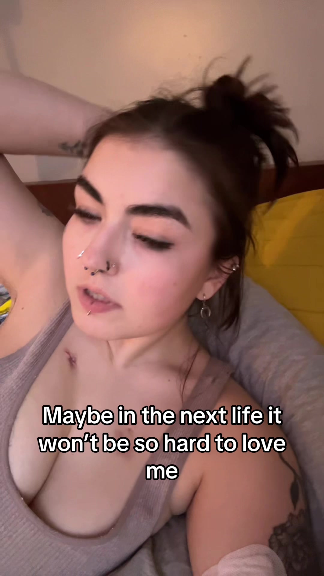 @thequeervomit
