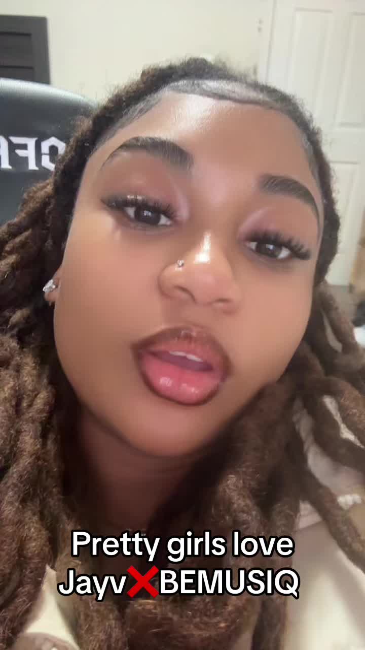 @Pretty lil dreadhead🥰