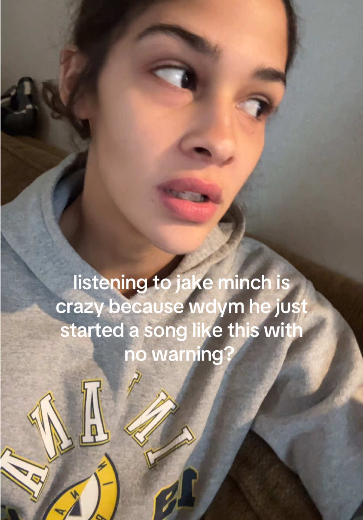 @ava🛋️