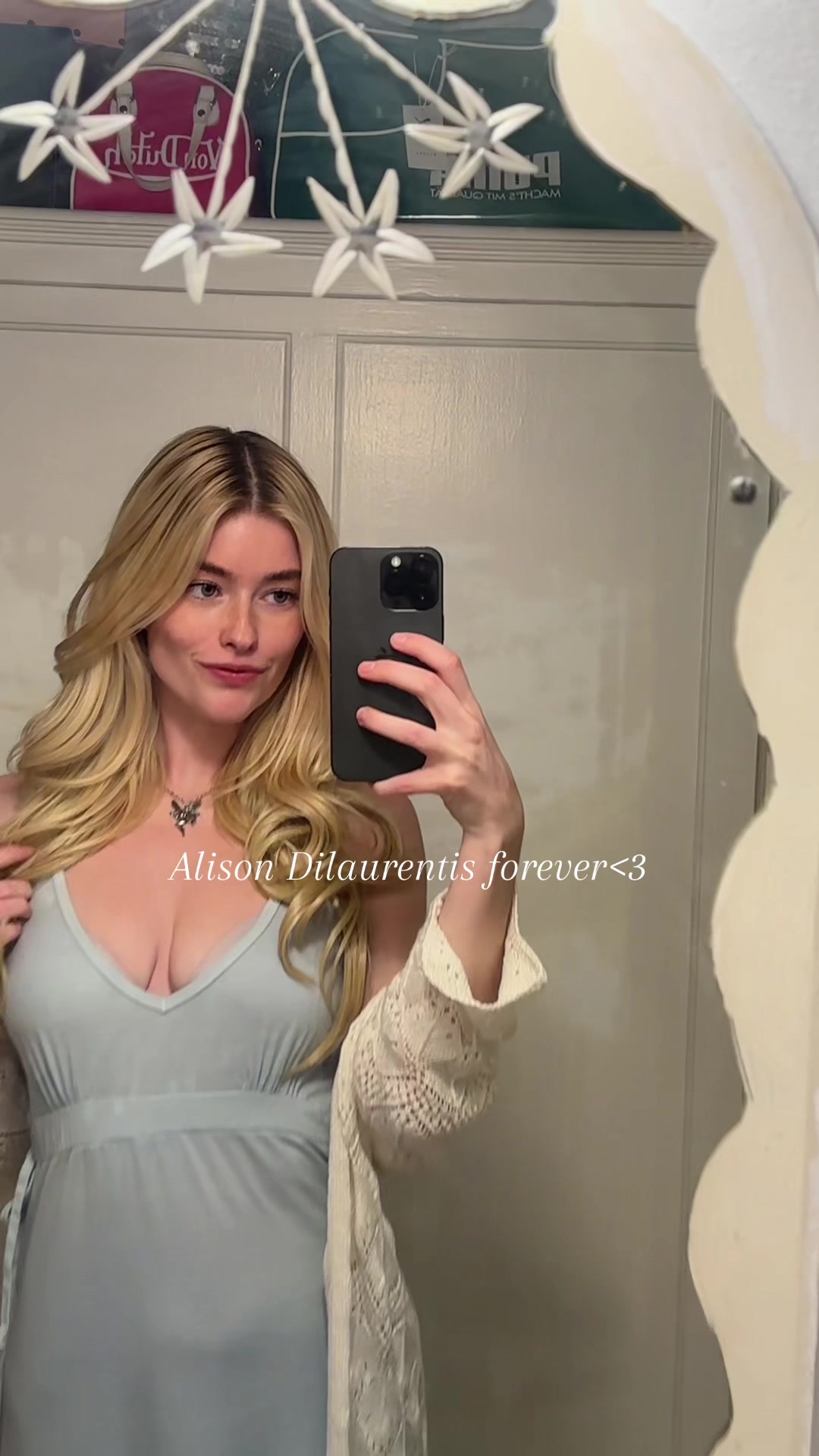@thecarliediaries
