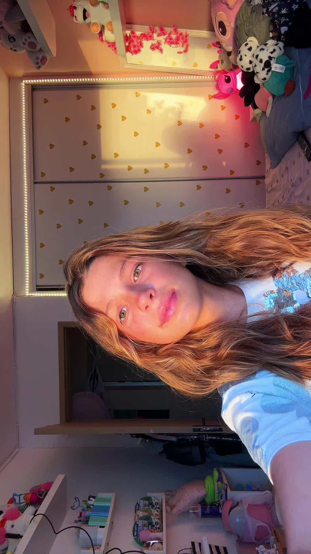 @Laura.M🪽