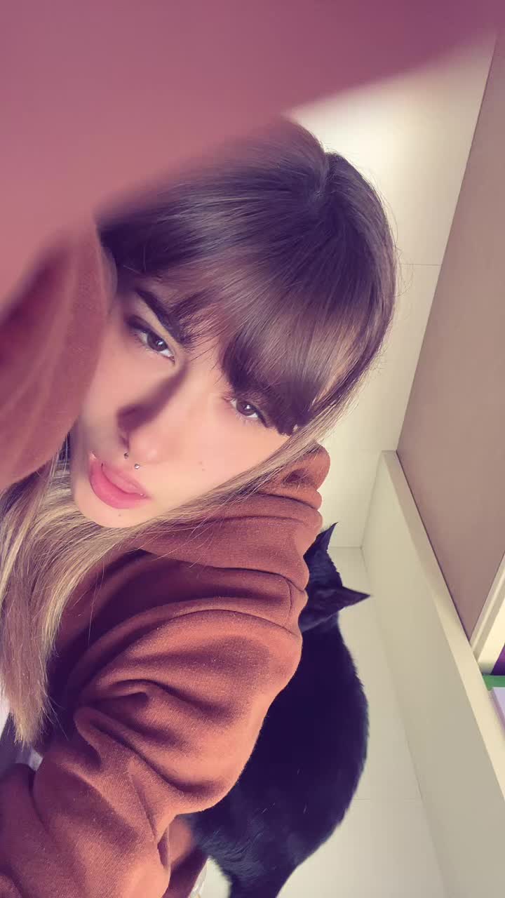 @zizi🌟