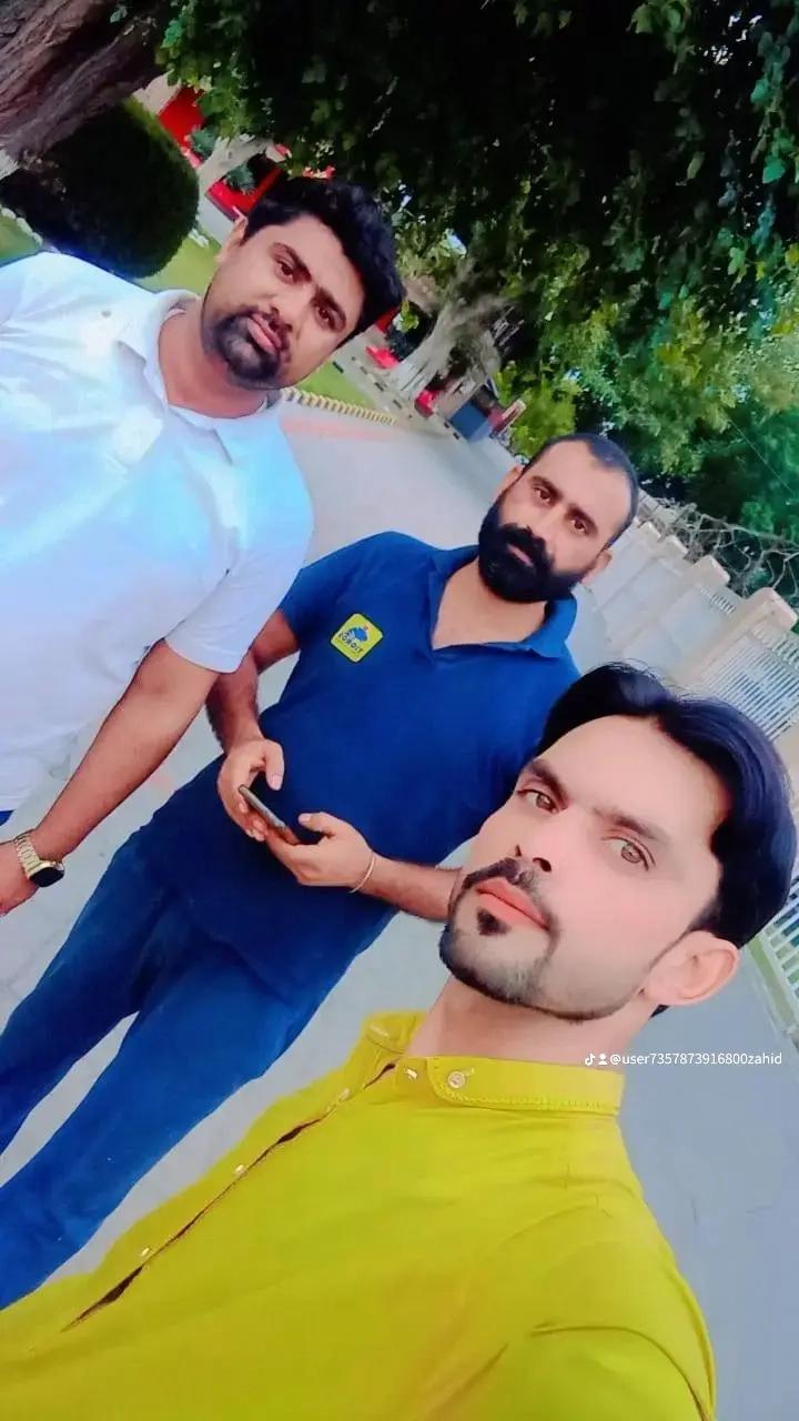 @Wali Gujjar 351