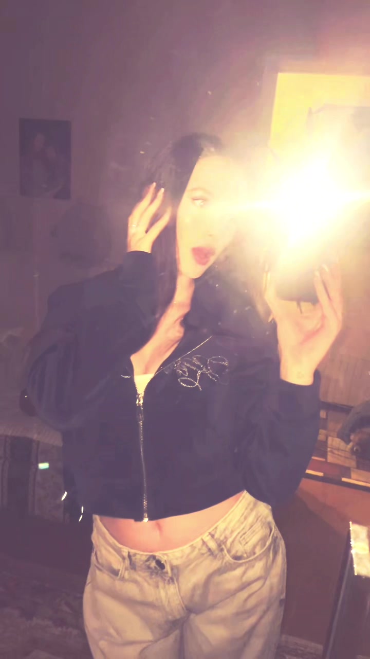 @alinohka__01